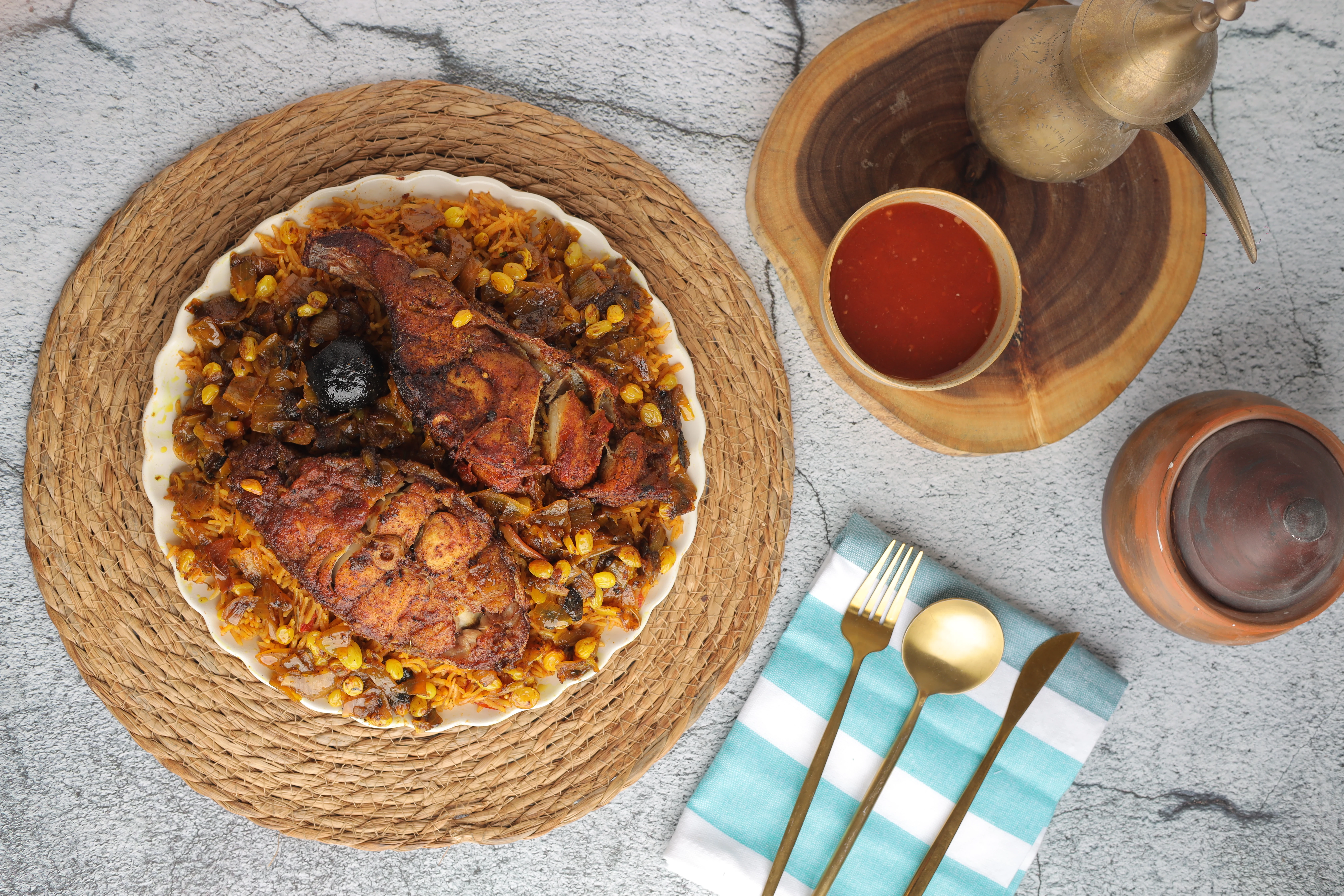 مجبوس هامور بحريني